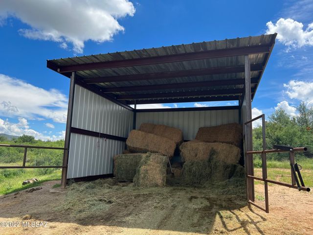 7460 S Rolling Tumbleweed Road, Vail, AZ 85641