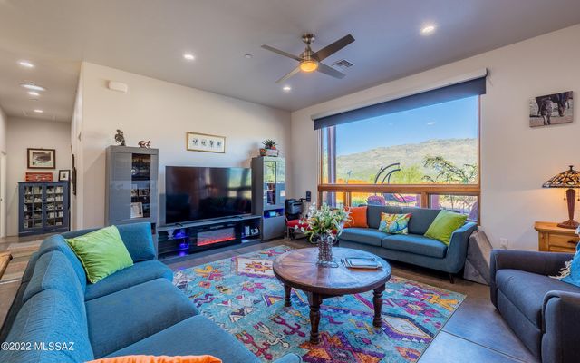 7460 S Rolling Tumbleweed Road, Vail, AZ 85641