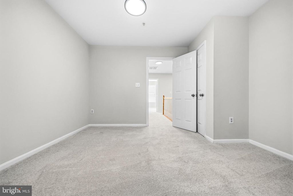 Image 26 of property listing at 2605 ORCHARD SUMMITT CT, Landover, MD 20785