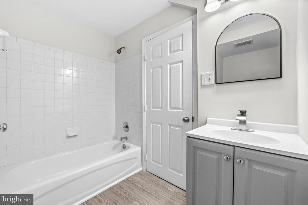 Image 30 of property listing at 2605 ORCHARD SUMMITT CT, Landover, MD 20785