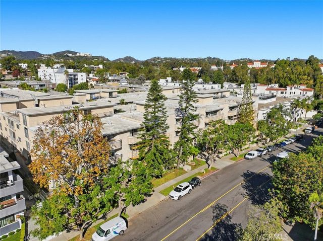 11645 Montana Avenue 321, Los Angeles, CA 90049