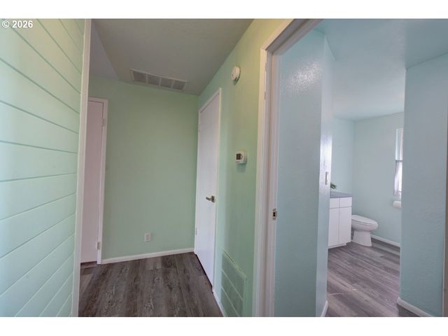 265 AUBURN Ave, Astoria, OR 97103