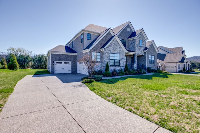 1053 Annecy Pkwy, Nolensville, TN 37135