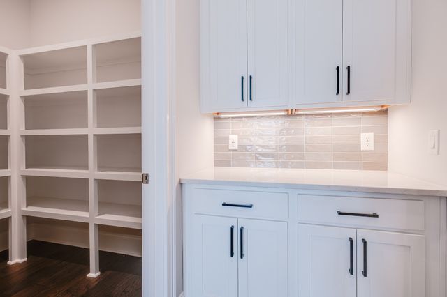 1053 Annecy Pkwy, Nolensville, TN 37135