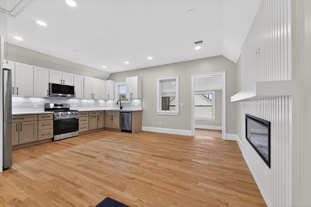 29C Prichard Ave 3, Somerville, MA 02144