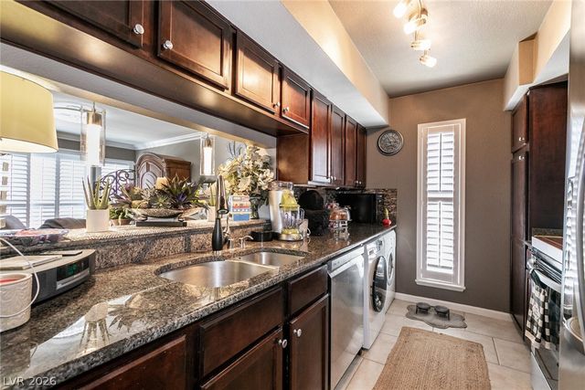 2838 Geary Place 4008, Las Vegas, NV 89109