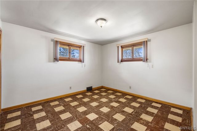 2750 Niagara Street, Niagara Falls, NY 14303