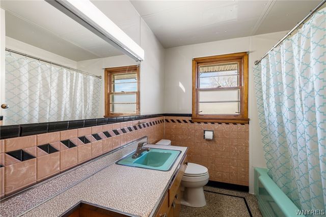 2750 Niagara Street, Niagara Falls, NY 14303