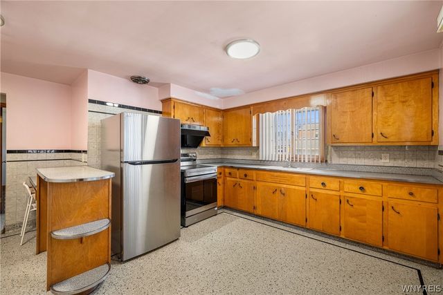 2750 Niagara Street, Niagara Falls, NY 14303