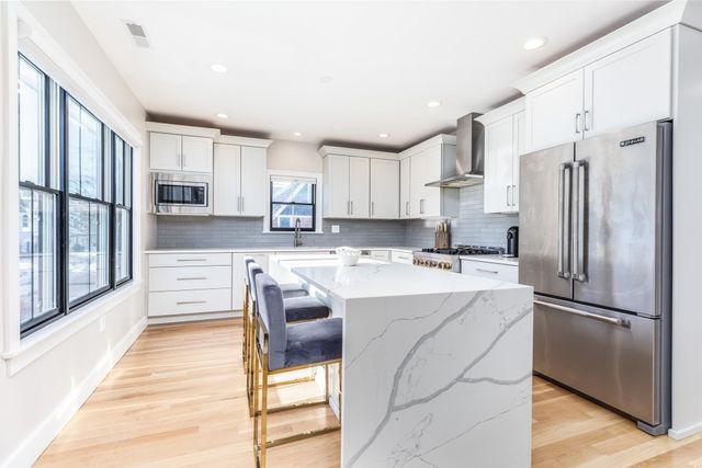 1 Zamora Street PH, Boston, MA 02130