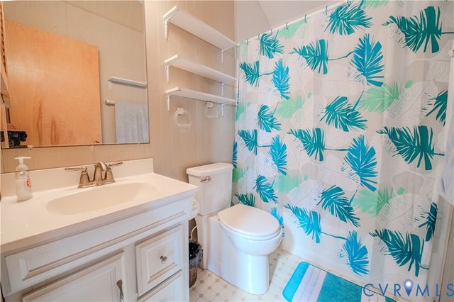 918 Brammer Dr, Heathsville, VA 22473