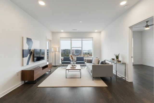 1677 54th Ave N Apt 340, Nashville, TN 37209