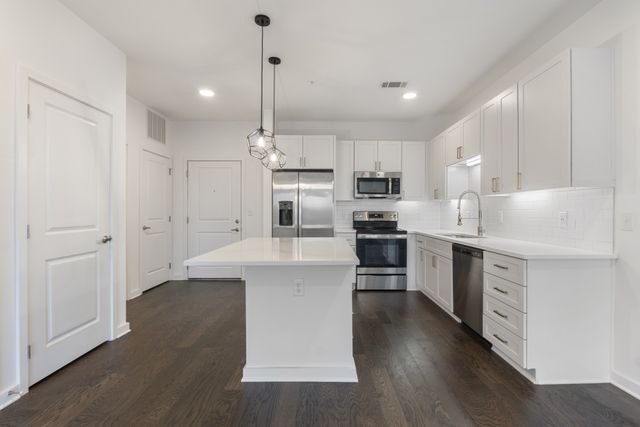 1677 54th Ave N Apt 340, Nashville, TN 37209