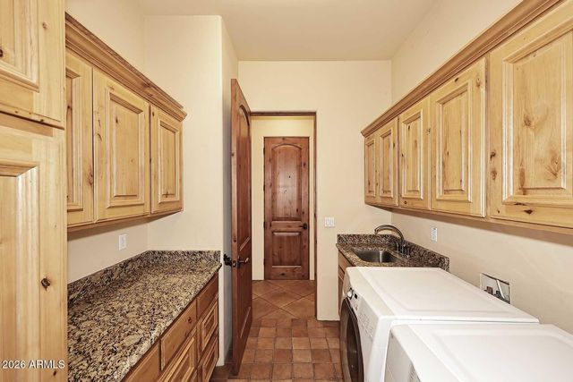 30611 N 64TH Street, Cave Creek, AZ 85331