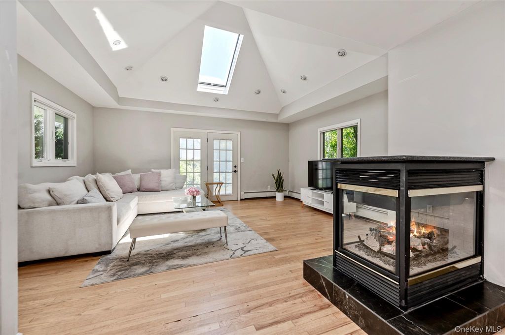 3251 Neptune Avenue, Oceanside, NY 11572 — photo 3