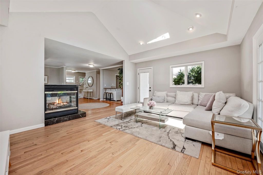3251 Neptune Avenue, Oceanside, NY 11572 — photo 5