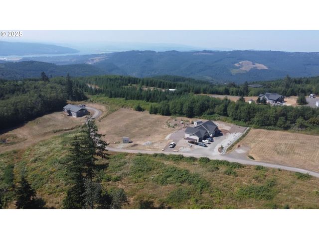 350 POWDER HILL Dr, Kalama, WA 98625