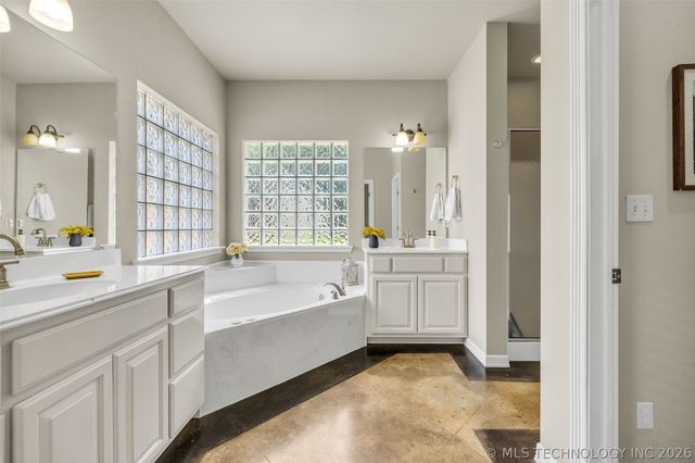 734 W 39th Street, Sand Springs, OK 74063