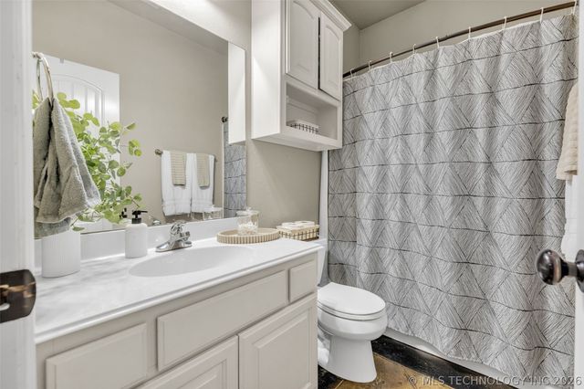 734 W 39th Street, Sand Springs, OK 74063