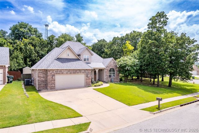 734 W 39th Street, Sand Springs, OK 74063