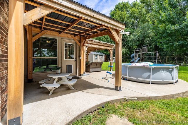 734 W 39th Street, Sand Springs, OK 74063