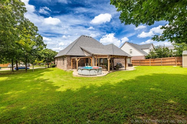 734 W 39th Street, Sand Springs, OK 74063