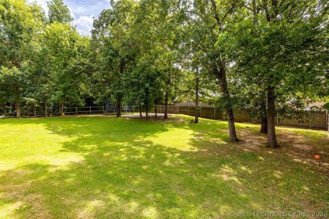734 W 39th Street, Sand Springs, OK 74063