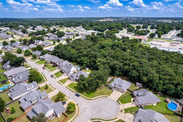 734 W 39th Street, Sand Springs, OK 74063