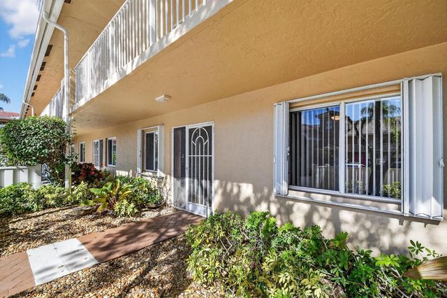 5951 Regal Glen Drive 107, Boynton Beach, FL 33437