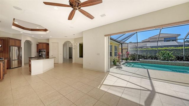 8212 CHAMPIONSHIP COURT, Lakewood Ranch, FL 34202