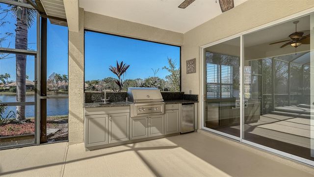 8212 CHAMPIONSHIP COURT, Lakewood Ranch, FL 34202