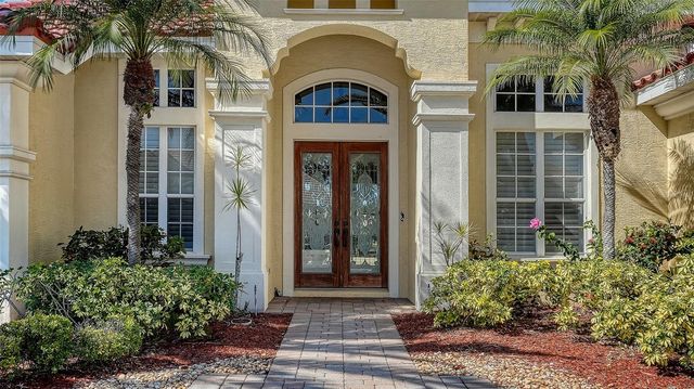 8212 CHAMPIONSHIP COURT, Lakewood Ranch, FL 34202