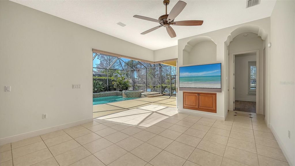 Image 19 of property listing at 8212 CHAMPIONSHIP COURT, Lakewood Ranch, FL 34202