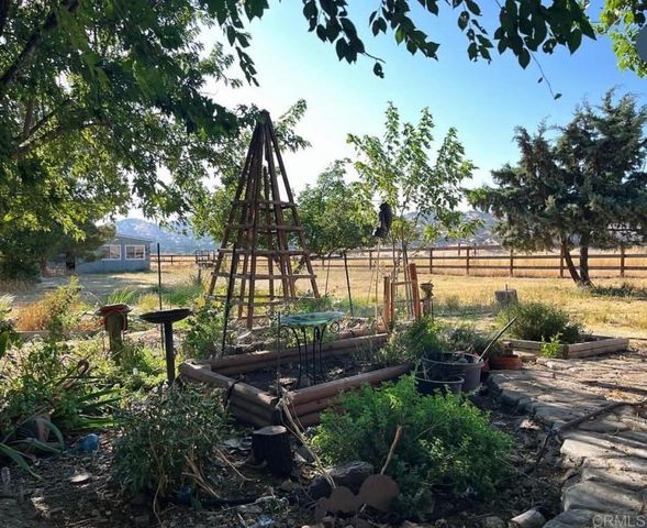 18461 Santa Anita st Street, Tehachapi, CA 93561
