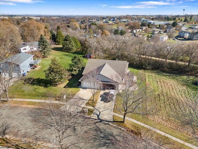 399 Michele Street, Mount Horeb, WI 53572