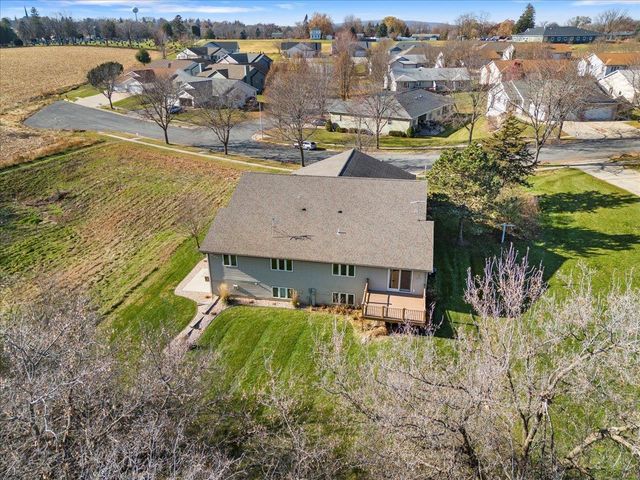 399 Michele Street, Mount Horeb, WI 53572