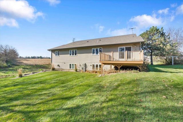 399 Michele Street, Mount Horeb, WI 53572