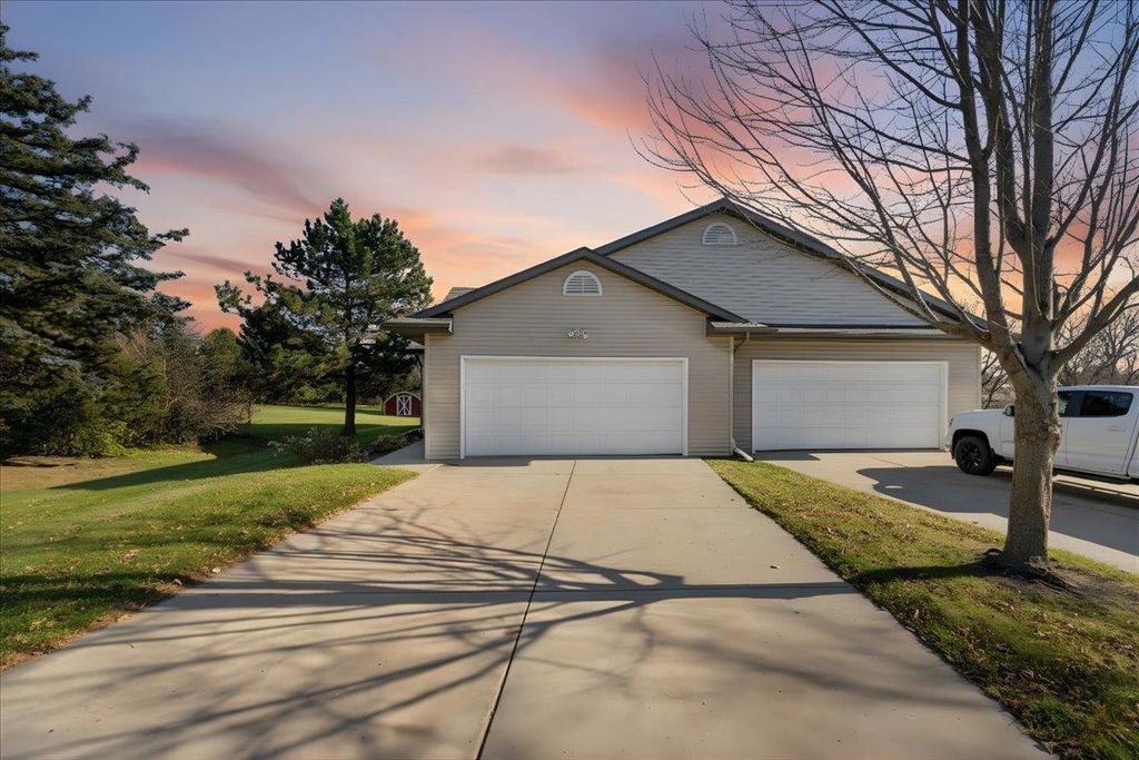 399 Michele Street, Mount Horeb, WI 53572