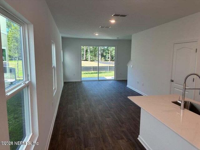 5655 COPPERS EDGE Lane, Jacksonville, FL 32254