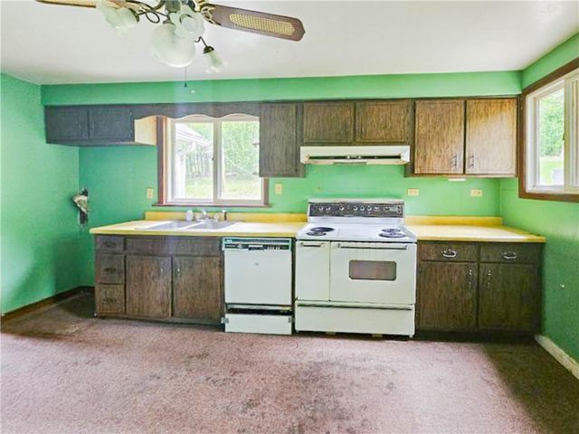 197 Coates Way, Fayette City, PA 15438