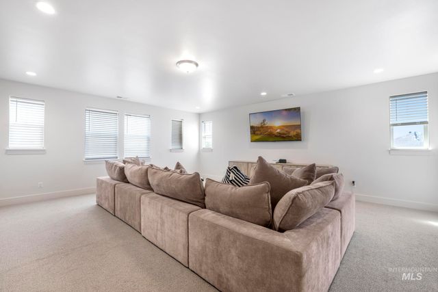 352 Maxine Lane W, Kimberly, ID 83341