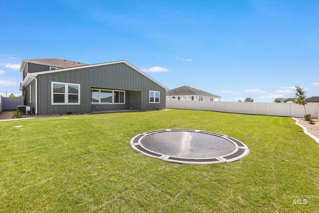 352 Maxine Lane W, Kimberly, ID 83341