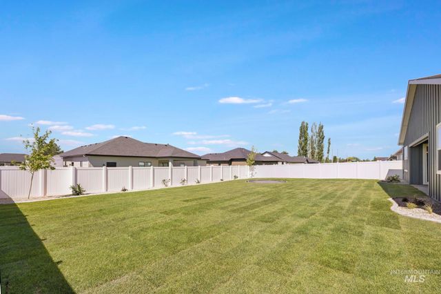 352 Maxine Lane W, Kimberly, ID 83341