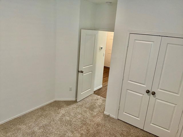 105 Blue Blaze TRL, Georgetown, TX 78628