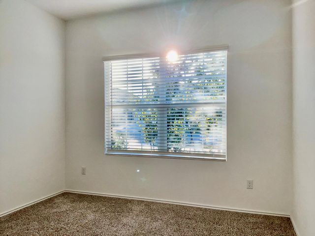 105 Blue Blaze TRL, Georgetown, TX 78628