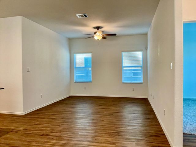 105 Blue Blaze TRL, Georgetown, TX 78628