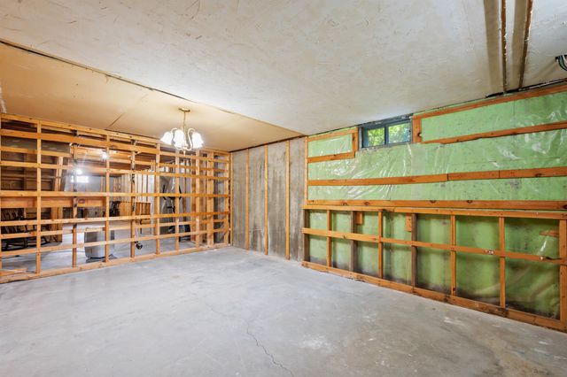81 Lynnewood Road, Laconia, NH 03246