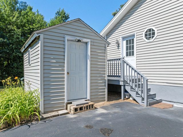 81 Lynnewood Road, Laconia, NH 03246