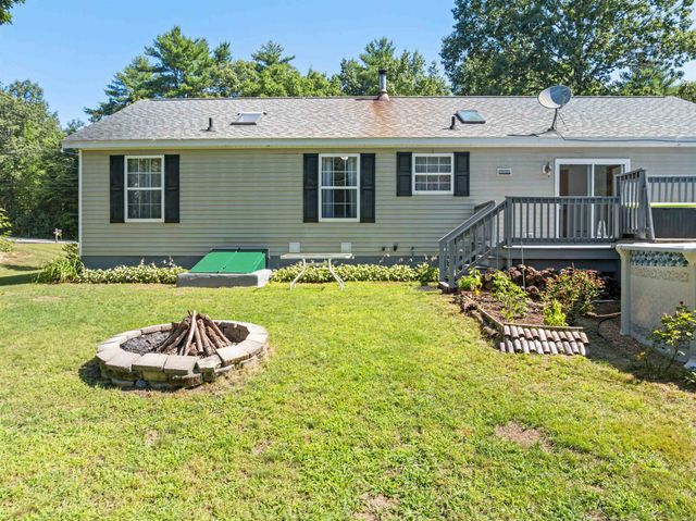 81 Lynnewood Road, Laconia, NH 03246