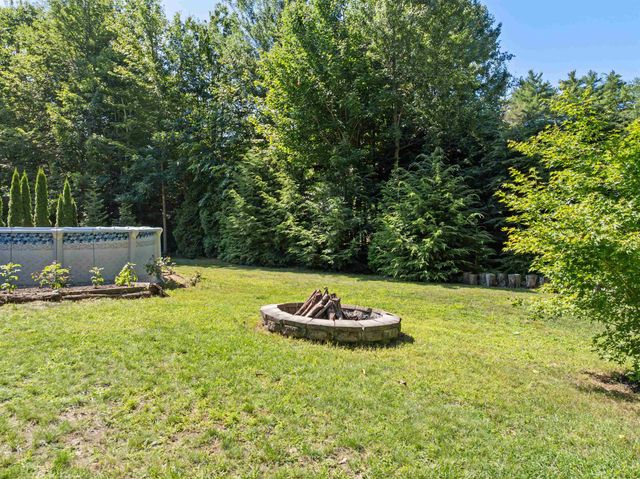 81 Lynnewood Road, Laconia, NH 03246